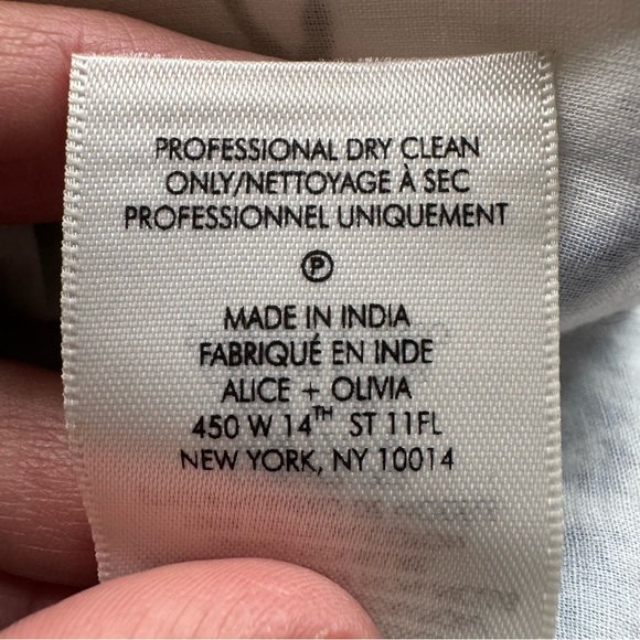 Alice + Olivia Tereza Floral Romantic Cottagecore Feminine Top Medium - Picture 11 of 11